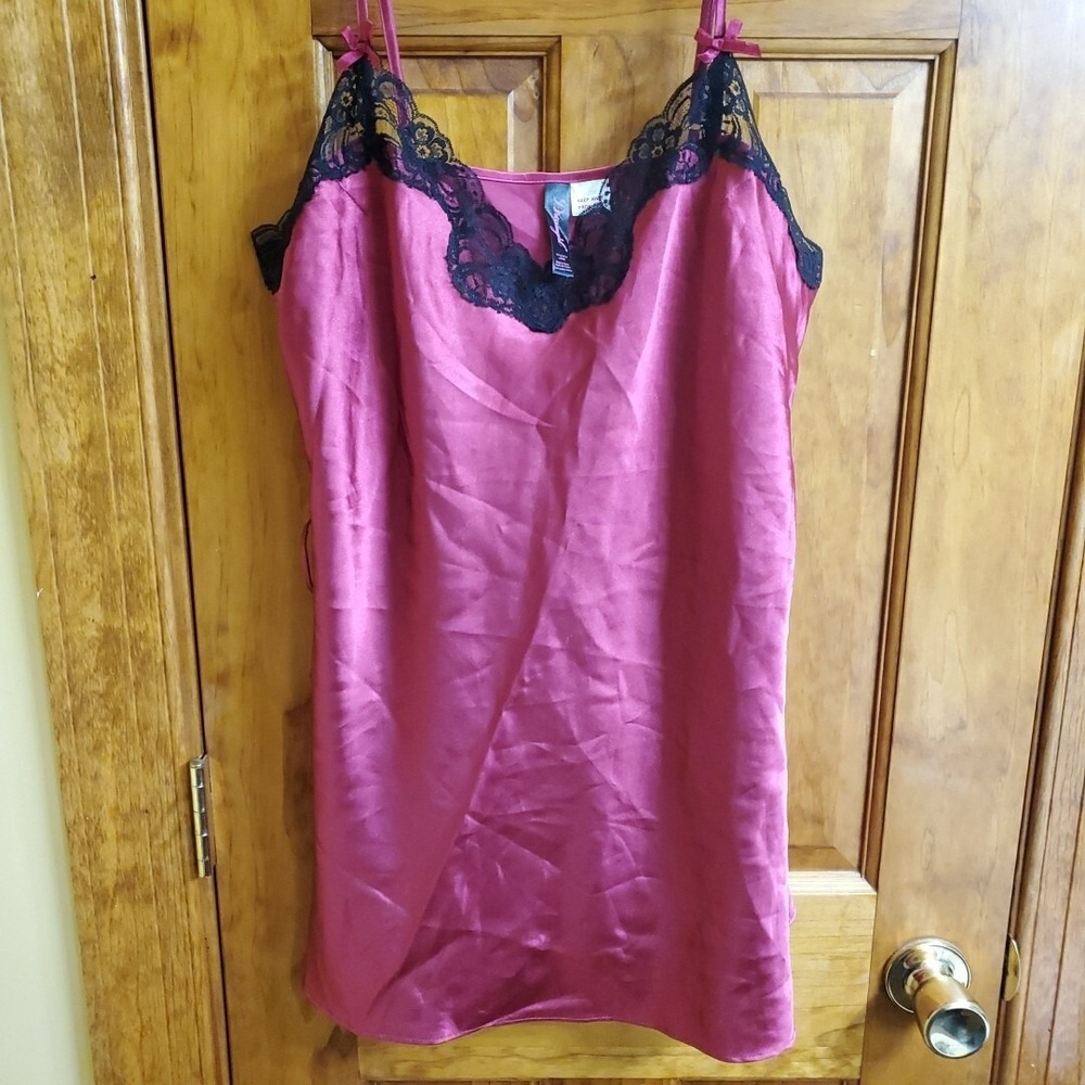 Dreamgirl Large Chemise Nightgown Women Magenta Black Lace Side Ties 9719 - Picture 2 of 9